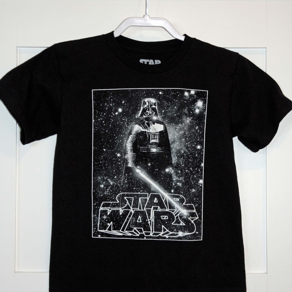 Star Wars Graphic Tee
